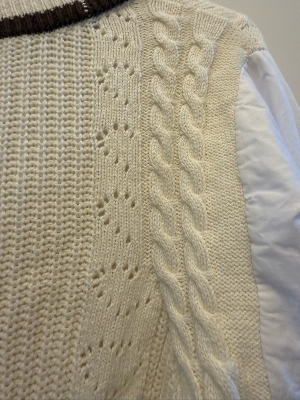 NWT Size S Academia Cable Knit Cardigan Built-In White Blouse Gold Heart Buttons - Picture 9 of 9